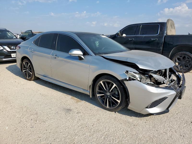 2018 TOYOTA CAMRY XSE 4T1B61HK8JU058740