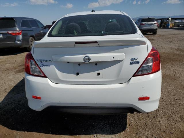 2018 NISSAN VERSA S 3N1CN7AP8JL808378