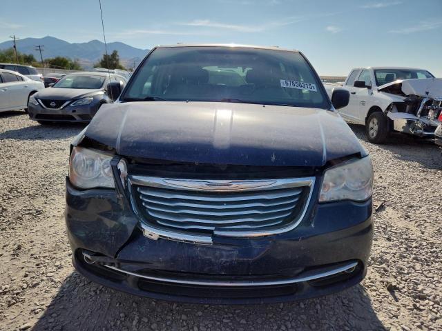 2015 CHRYSLER TOWN & COU - 2C4RC1BG3FR589252