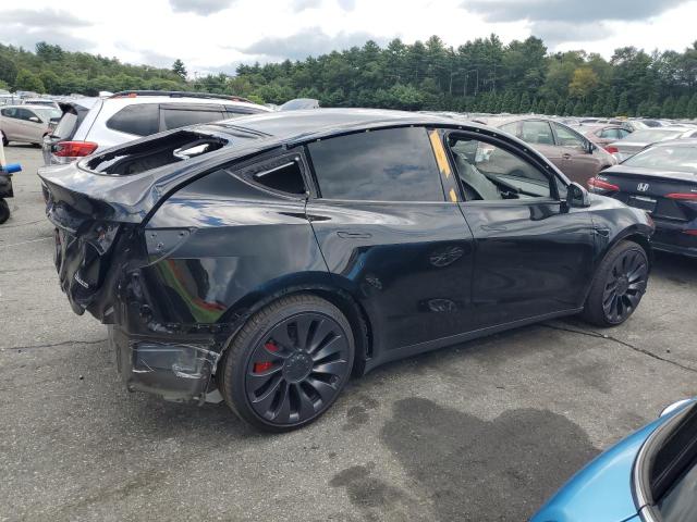 2024 TESLA MODEL Y 7SAYGDEF9RA268367