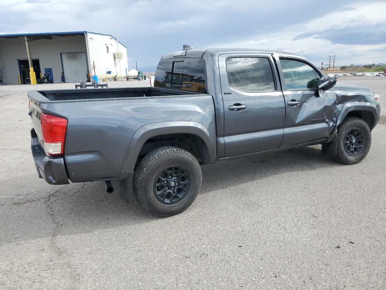 TOYOTA TACOMA DOUBLE CAB