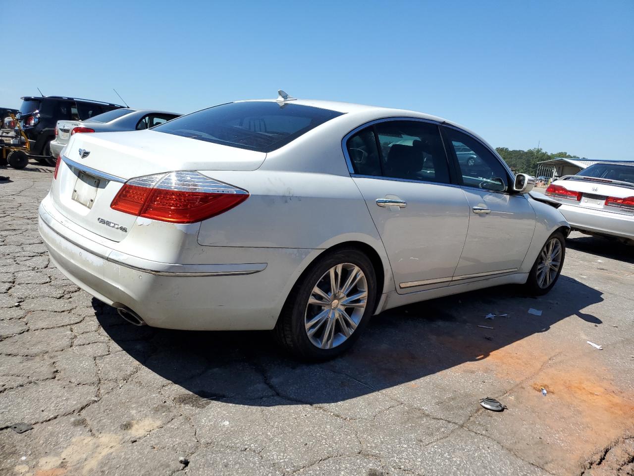 Lot #3310310958 2010 HYUNDAI GENESIS 4.