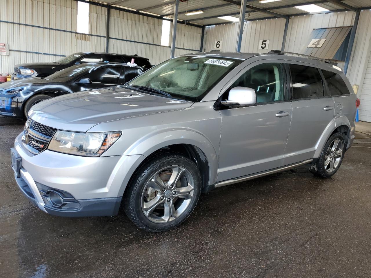 DODGE JOURNEY CROSSROAD
