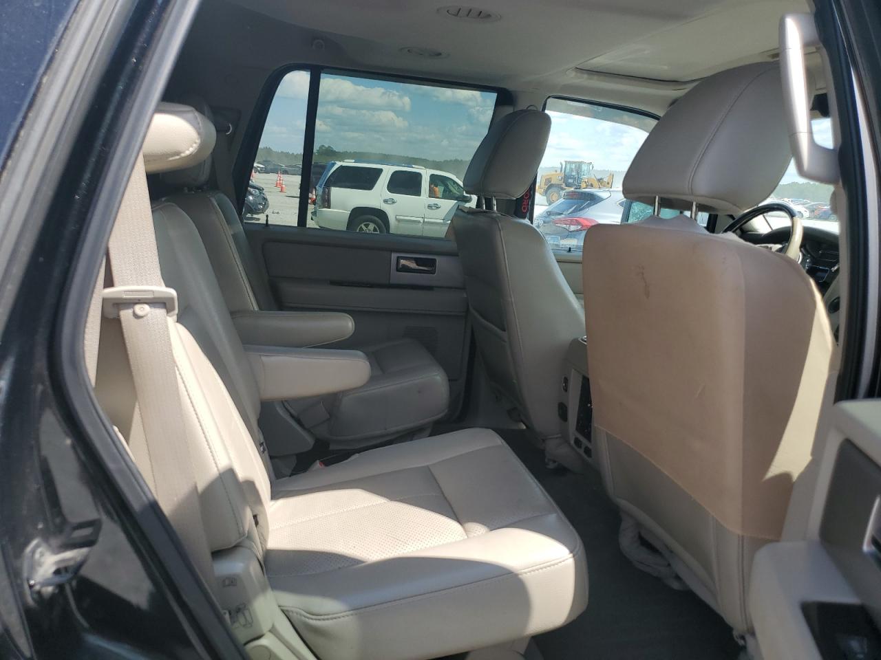 FORD EXPEDITION LIMITED