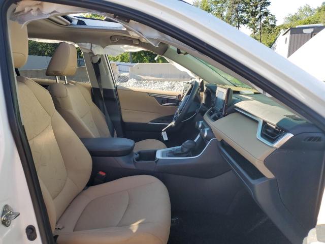 2022 TOYOTA RAV4 XLE JTMRWRFV6ND143614