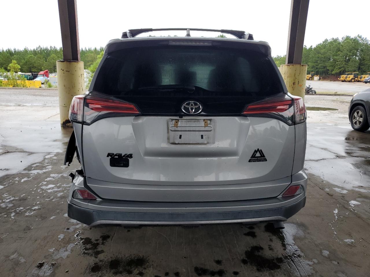 TOYOTA RAV4 ADVENTURE
