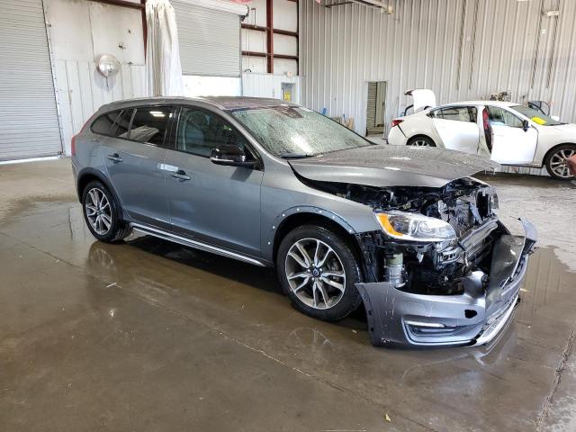 2016 VOLVO V60 CROSS YV4612HM2G1006412