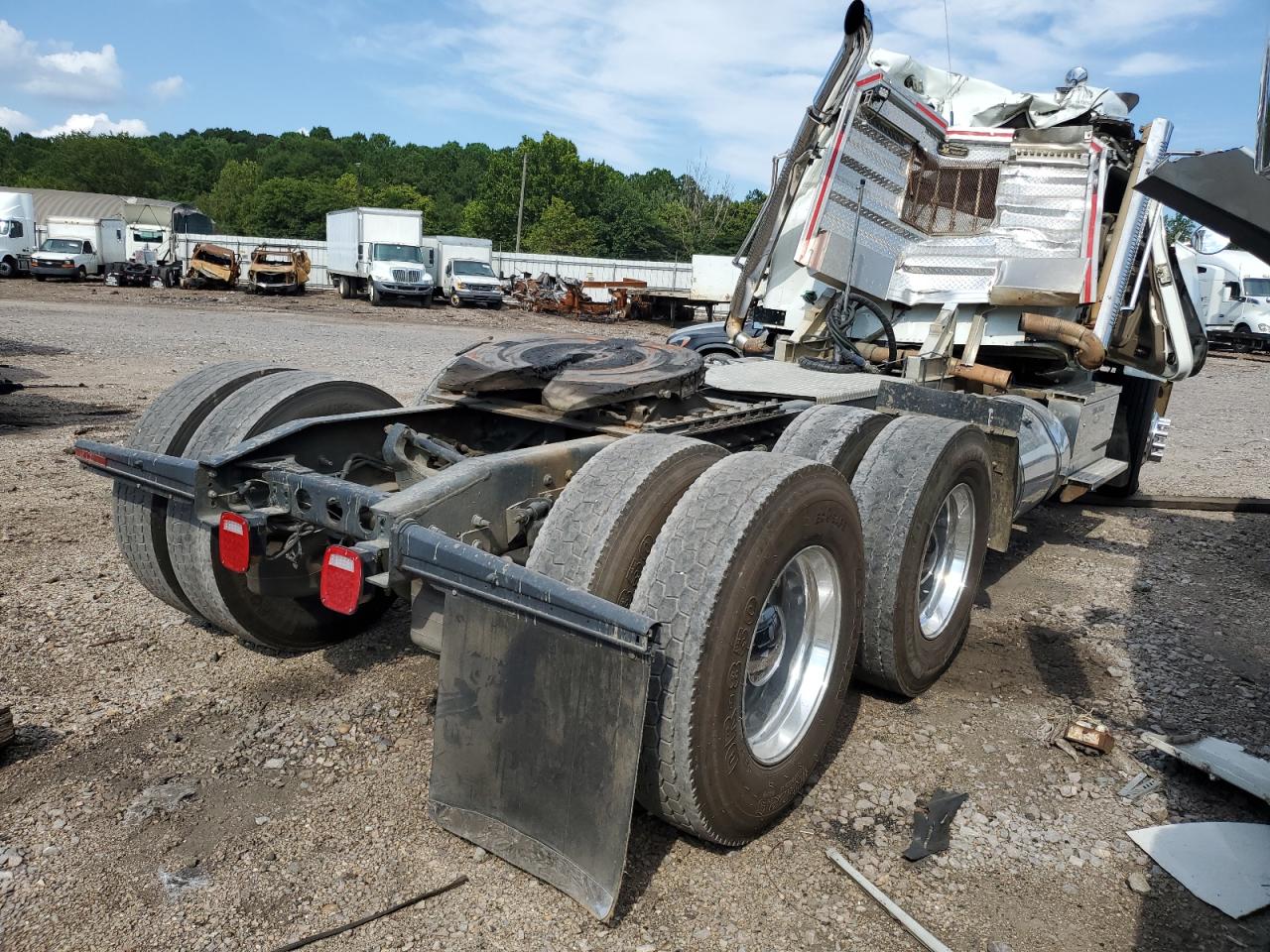 Lot #3268619923 2015 INTERNATIONAL 9900I