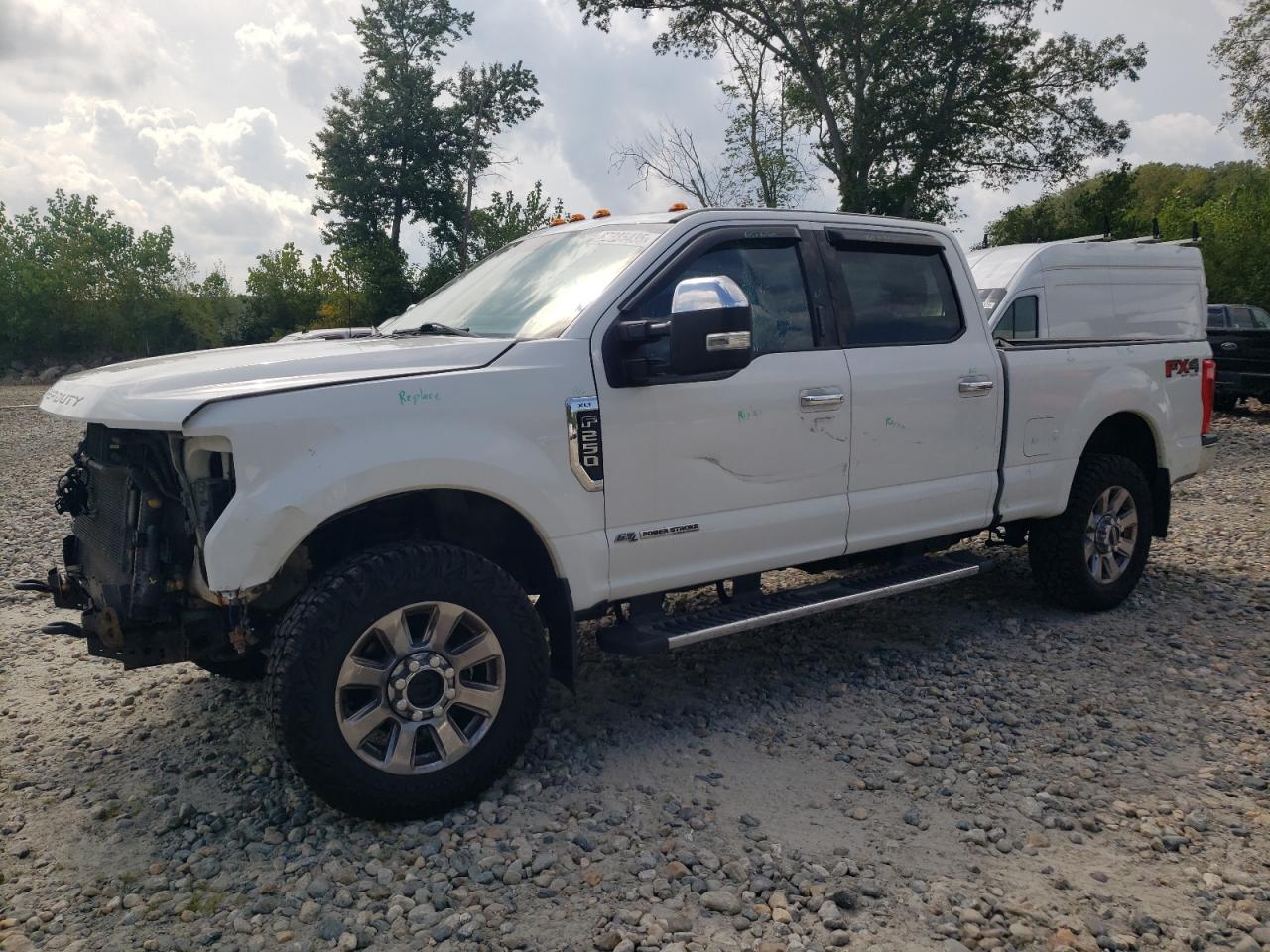 FORD F-250 SUPER DUTY