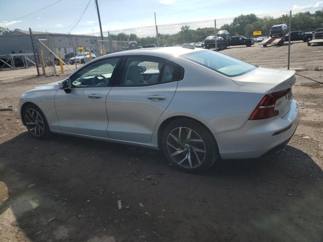 2019 VOLVO S60 T6 MOMENTUM 7JRA22TK6KG017355