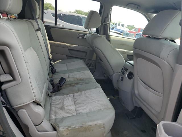 2015 HONDA PILOT LX 5FNYF4H29FB049450