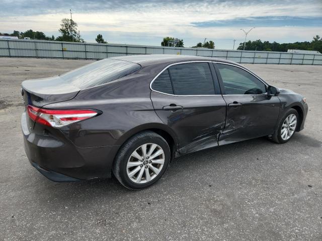2018 TOYOTA CAMRY L 4T1B11HK8JU086150