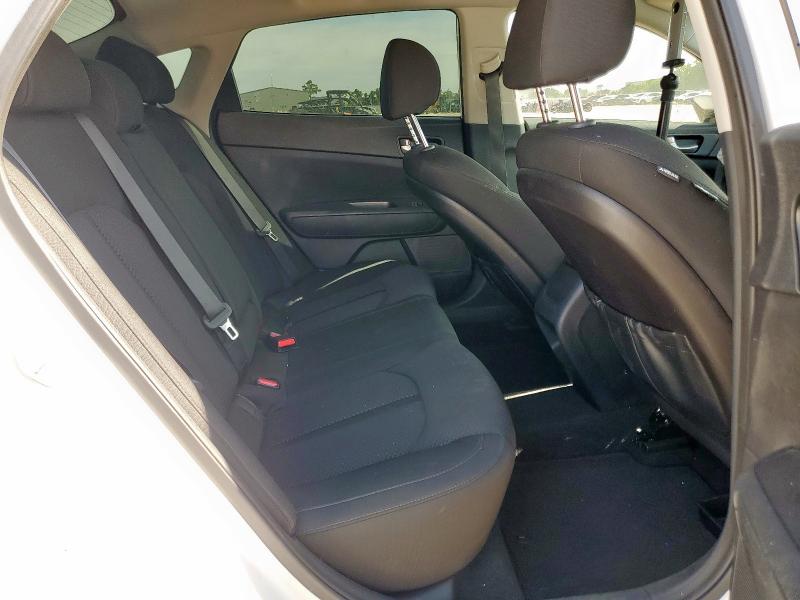 2016 KIA OPTIMA LX 5XXGT4L35GG013094