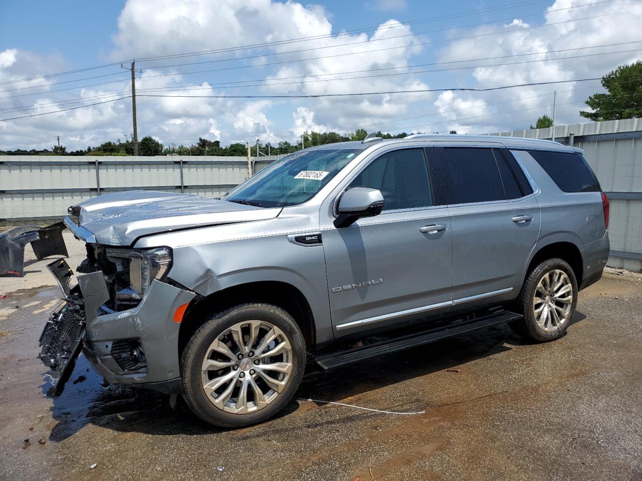 GMC YUKON DENALI