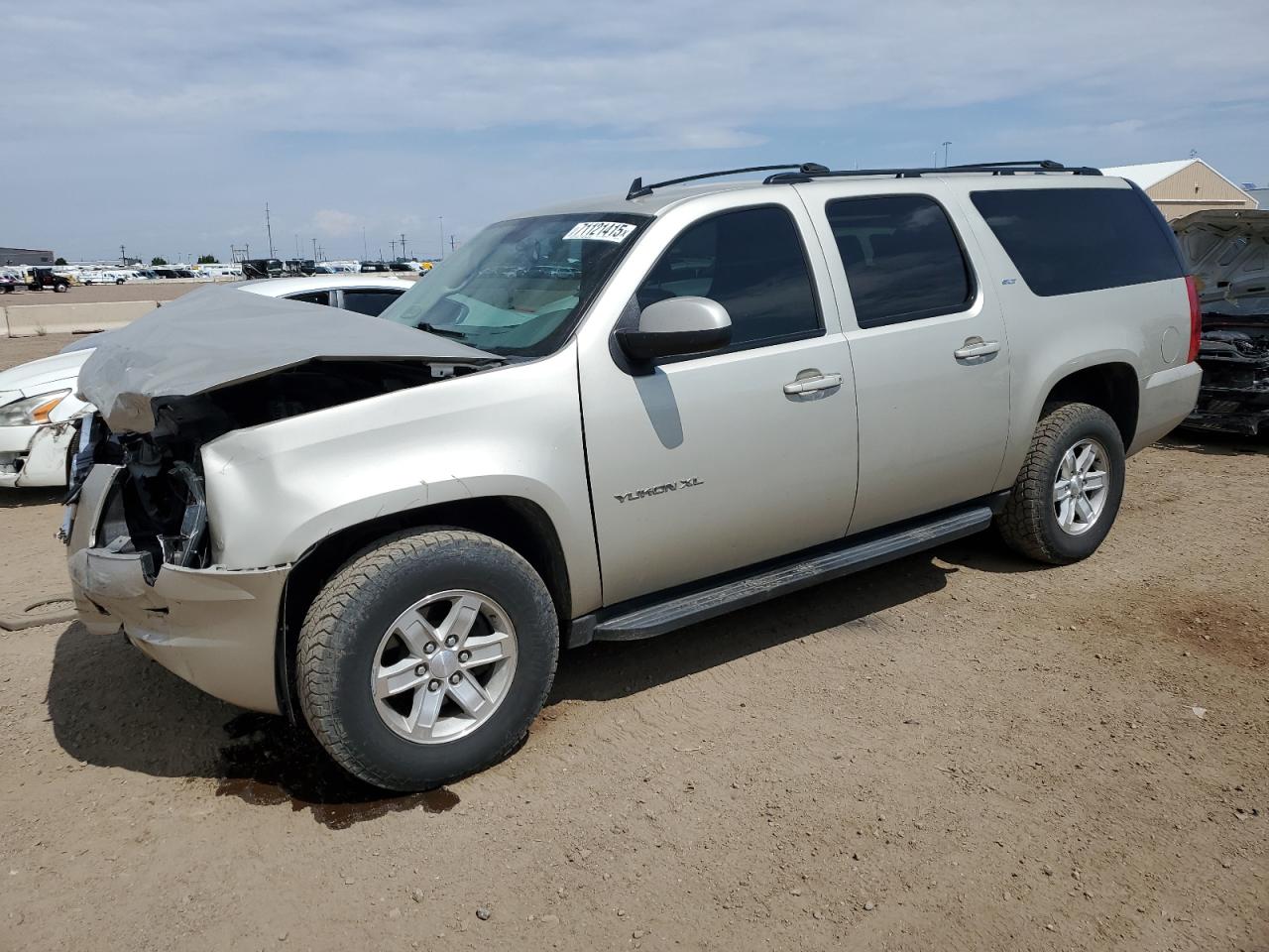 GMC YUKON K1500 SLT