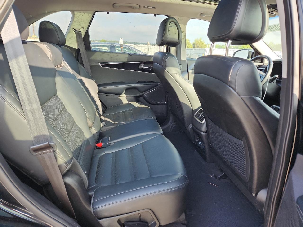 Lot #3304149485 2016 KIA SORENTO SX