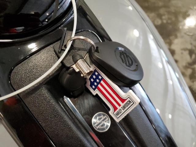 2025 HARLEY-DAVIDSON FLHTCUTG 1HD1MAF12SB851253