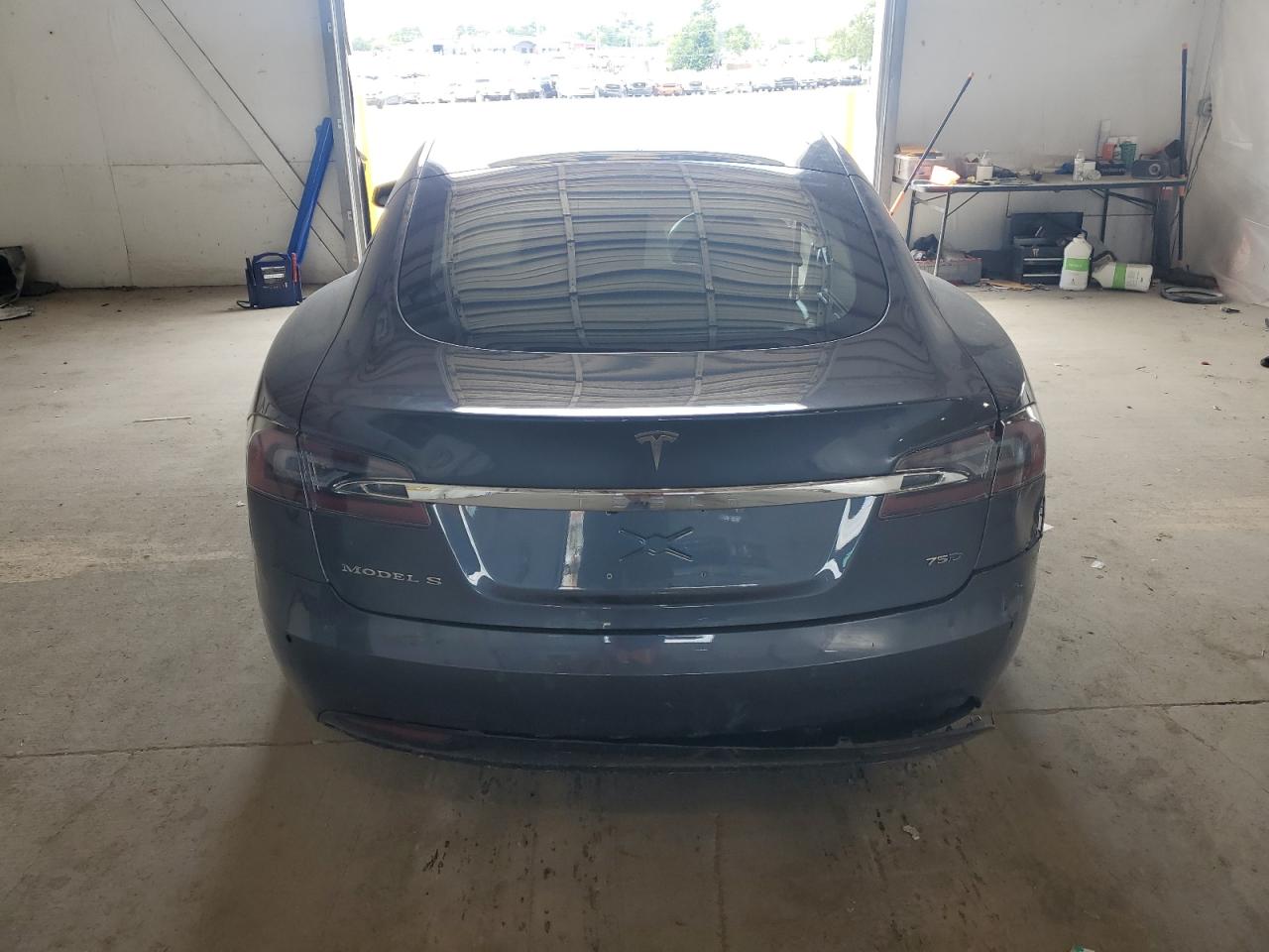 TESLA MODEL S