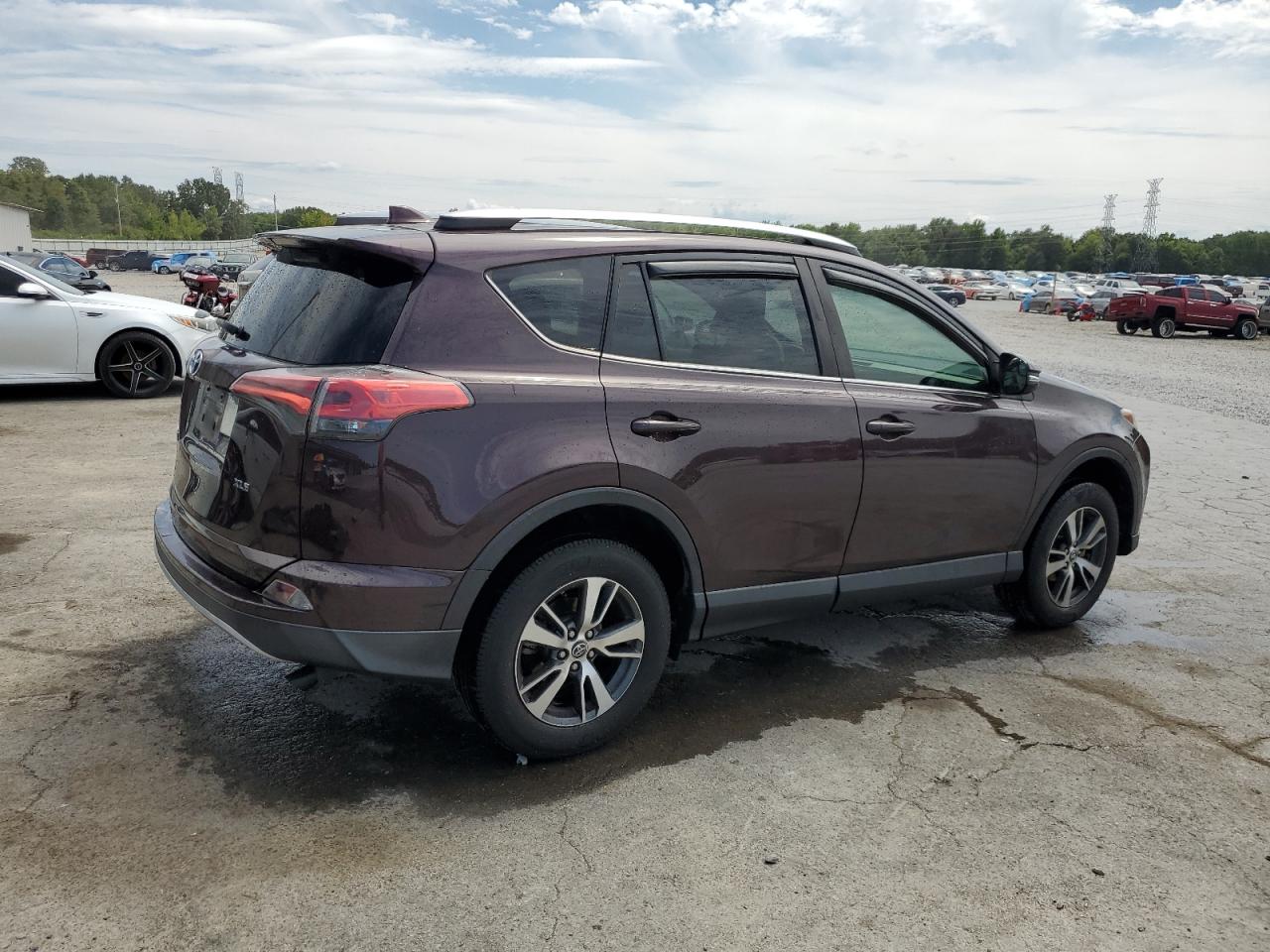 TOYOTA RAV4 XLE