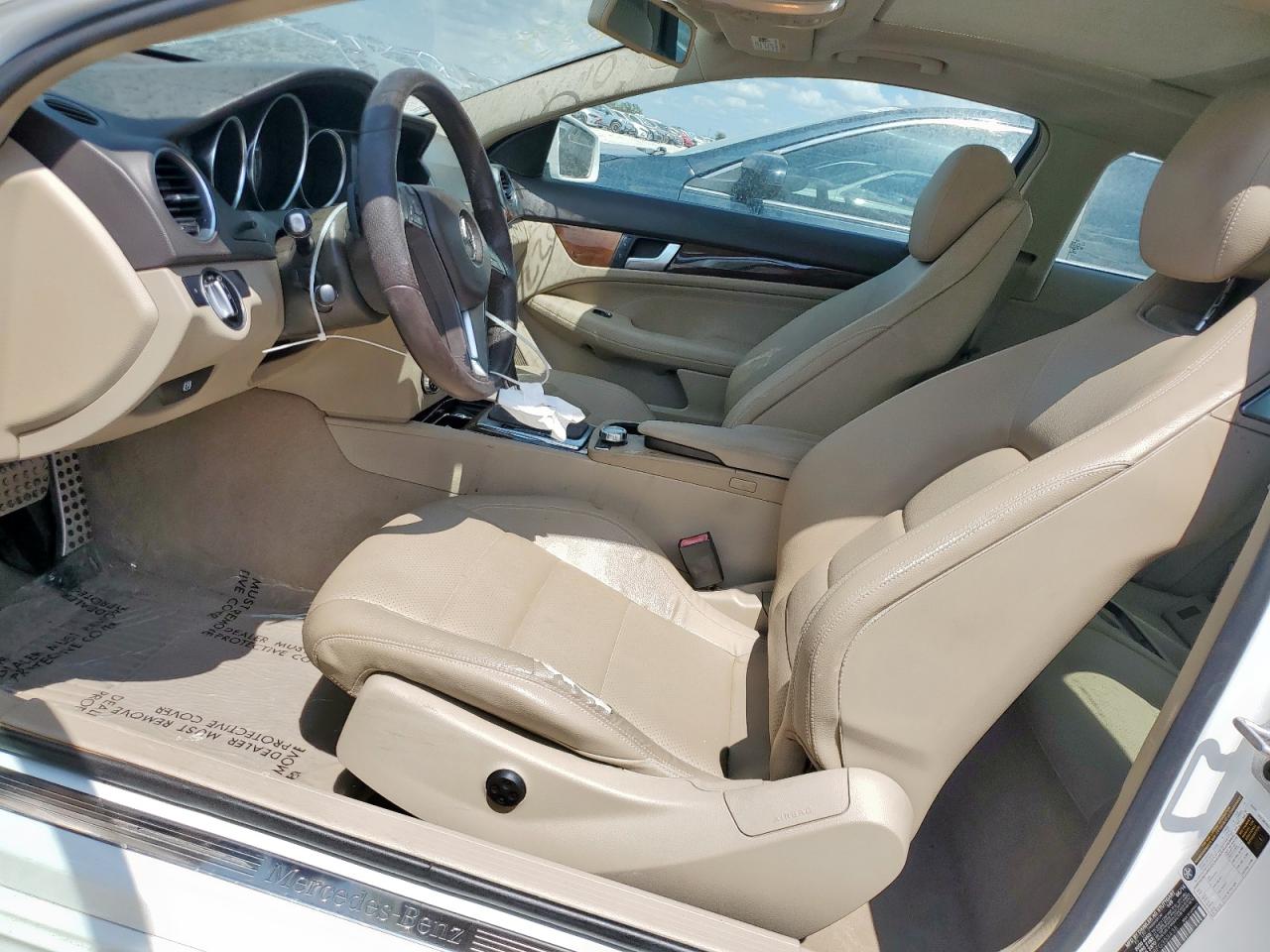 MERCEDES-BENZ C-CLASS 250