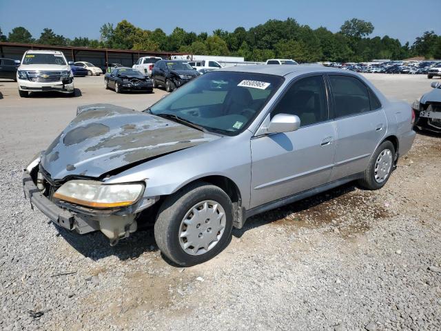Global Auto Auctions: 2001 HONDA ACCORD LX