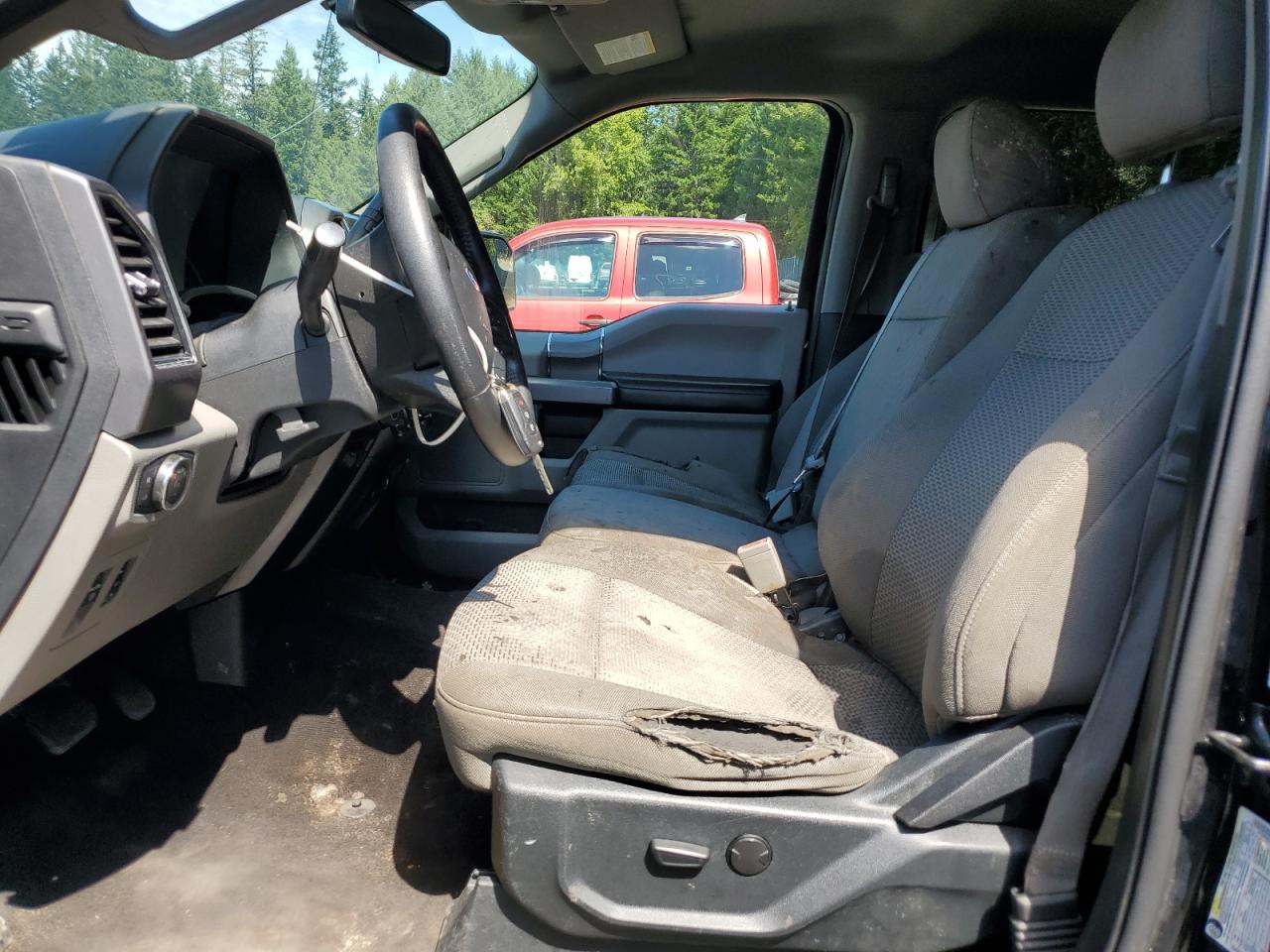 FORD F-150 SUPERCREW