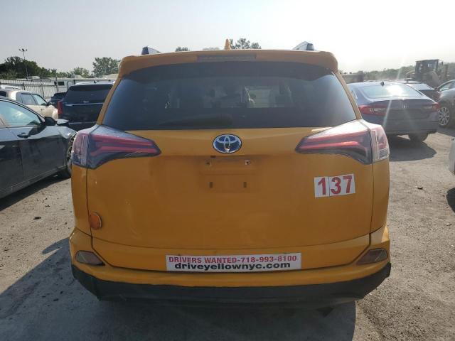 2018 TOYOTA RAV4 HV LE JTMRJREVXJD192941