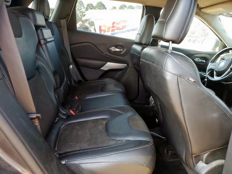 2018 JEEP CHEROKEE LATITUDE PLUS 1C4PJLLB8JD621815