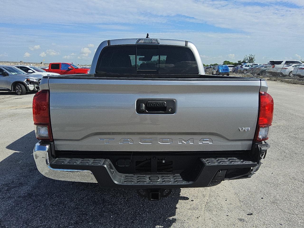 TOYOTA TACOMA DOUBLE CAB