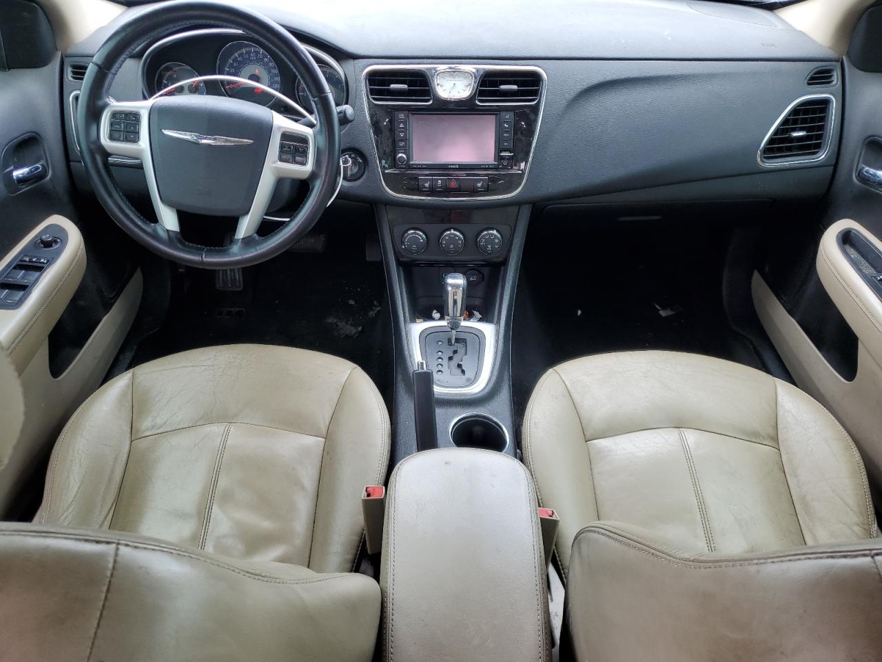 CHRYSLER 200 LIMITED