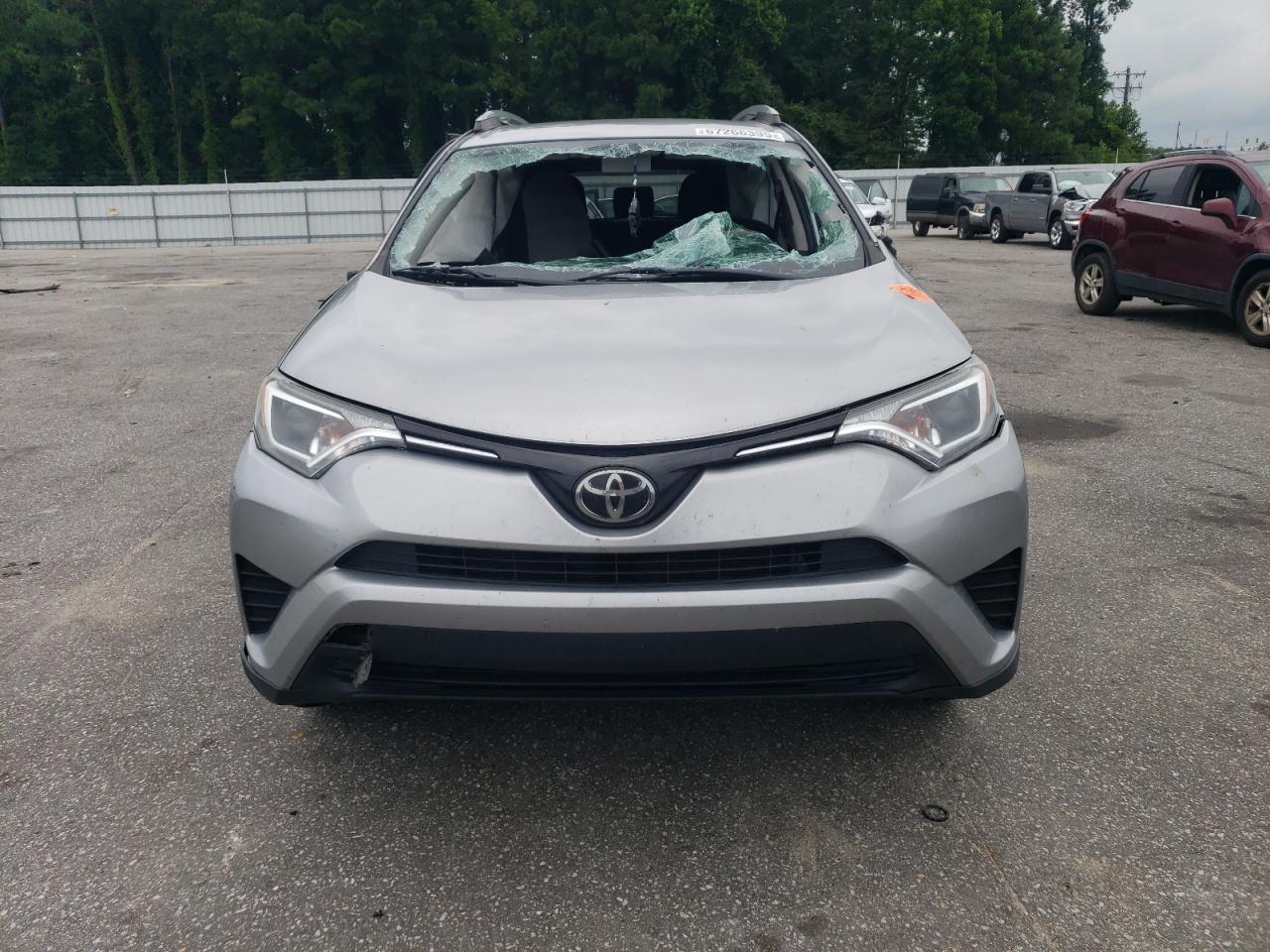 TOYOTA RAV4 LE