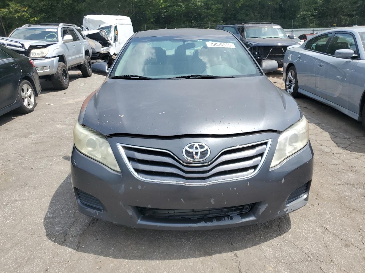 TOYOTA CAMRY BASE