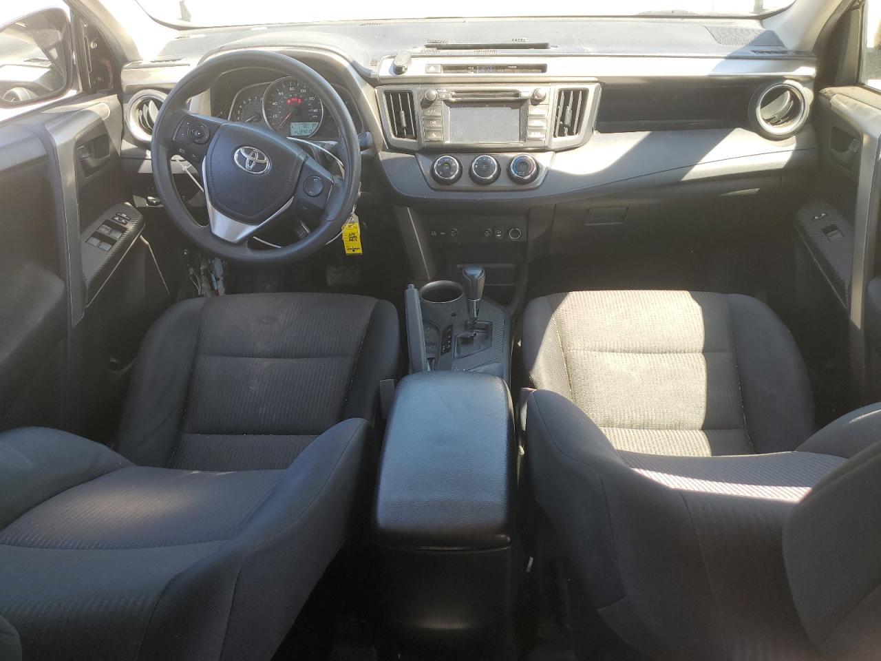 TOYOTA RAV4 LE