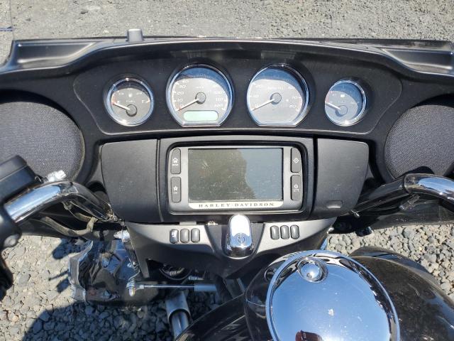 2015 HARLEY-DAVIDSON FLHTCUTG TRI GLIDE ULTRA 1HD1MAL19FB862647