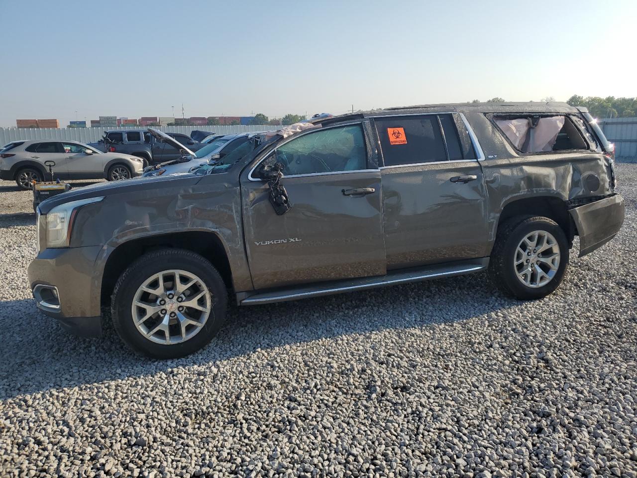 GMC YUKON K1500 SLT