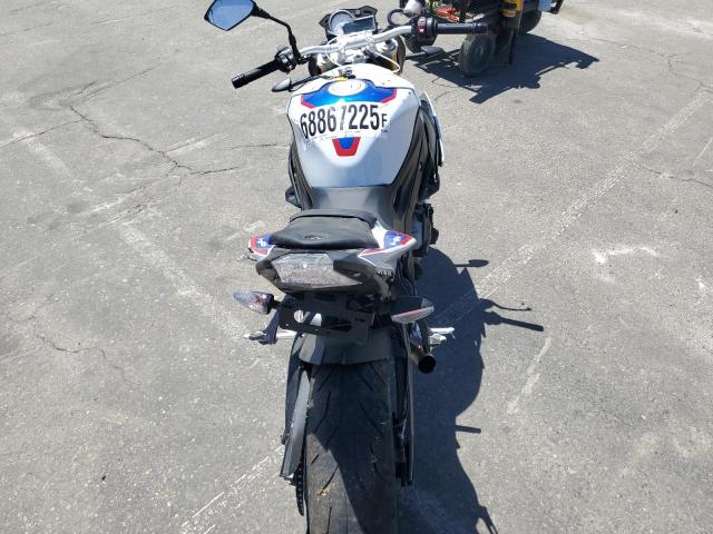 2021 BMW S 1000 R WB10D6201M6D47683