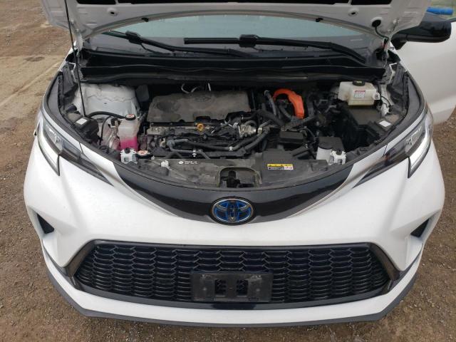 2022 TOYOTA SIENNA LE 5TDGSKFC9NS045836