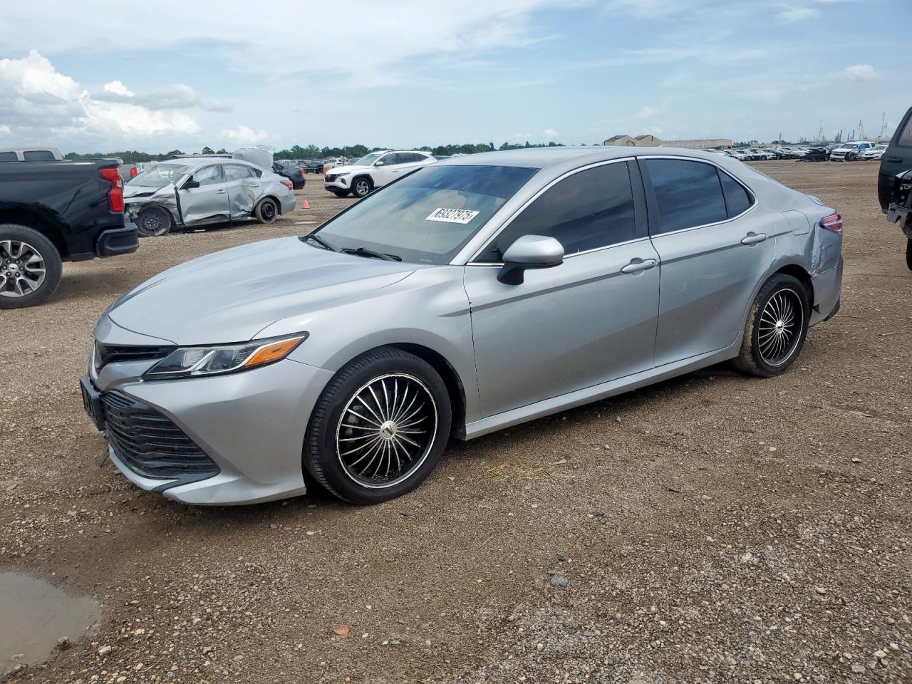 TOYOTA CAMRY LE