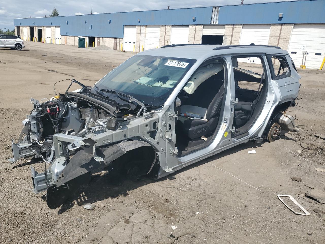 JEEP GRAND CHEROKEE L LAREDO