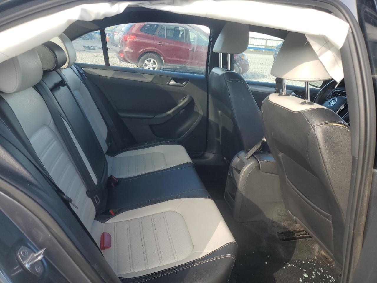 VOLKSWAGEN JETTA SPORT