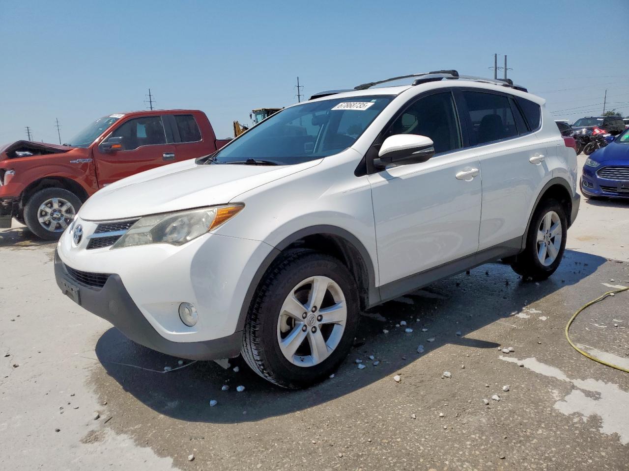 TOYOTA RAV4 XLE