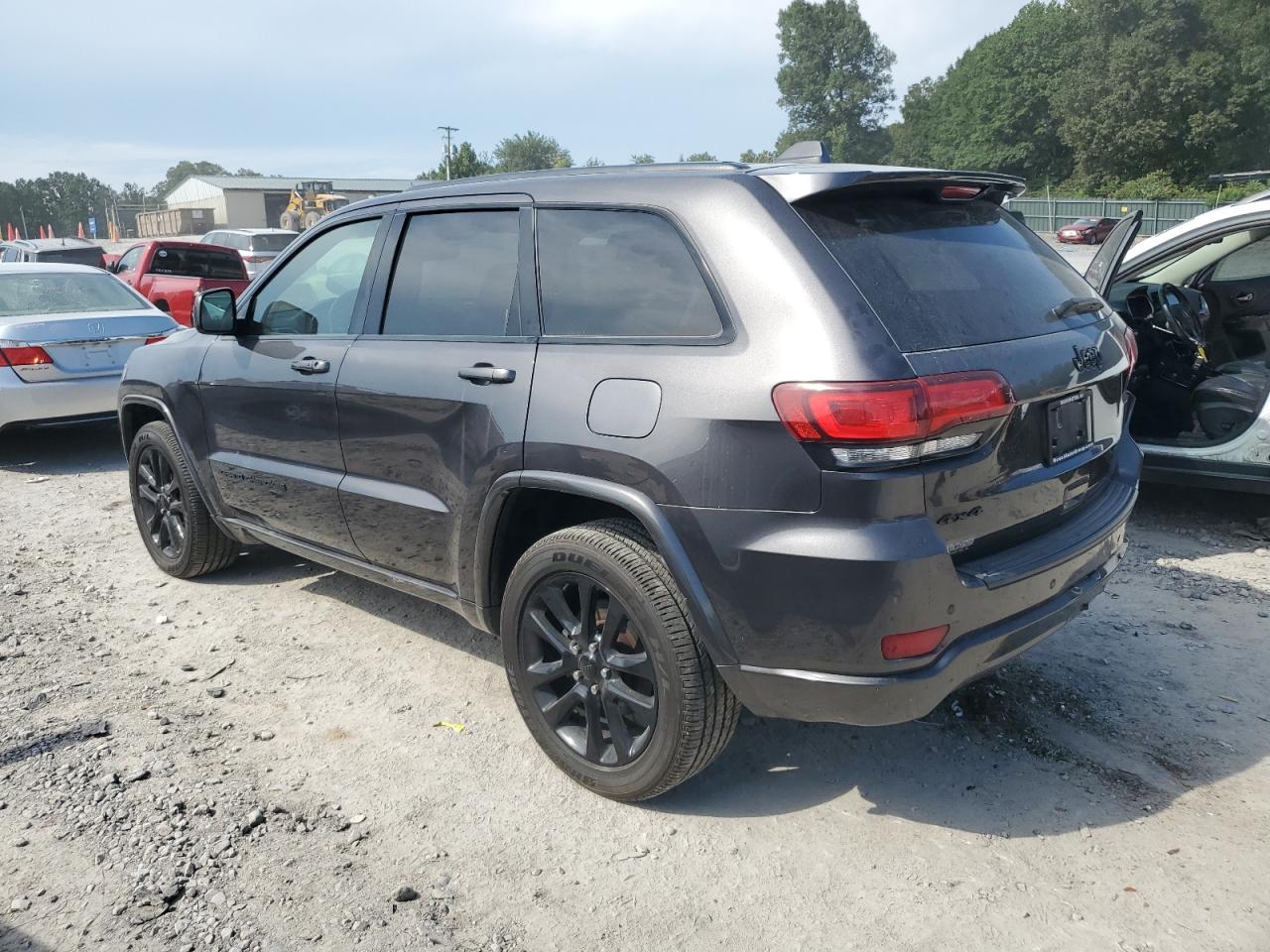 JEEP GRAND CHEROKEE LAREDO
