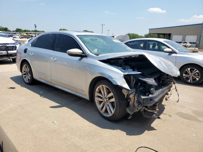 2017 VOLKSWAGEN PASSAT SE 1VWGT7A36HC077812