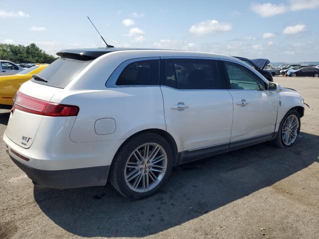 2016 LINCOLN MKT 2LMHJ5AT2GBL01397
