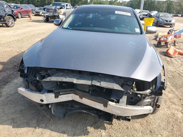 2016 HYUNDAI GENESIS 3. KMHGN4JE0GU110661