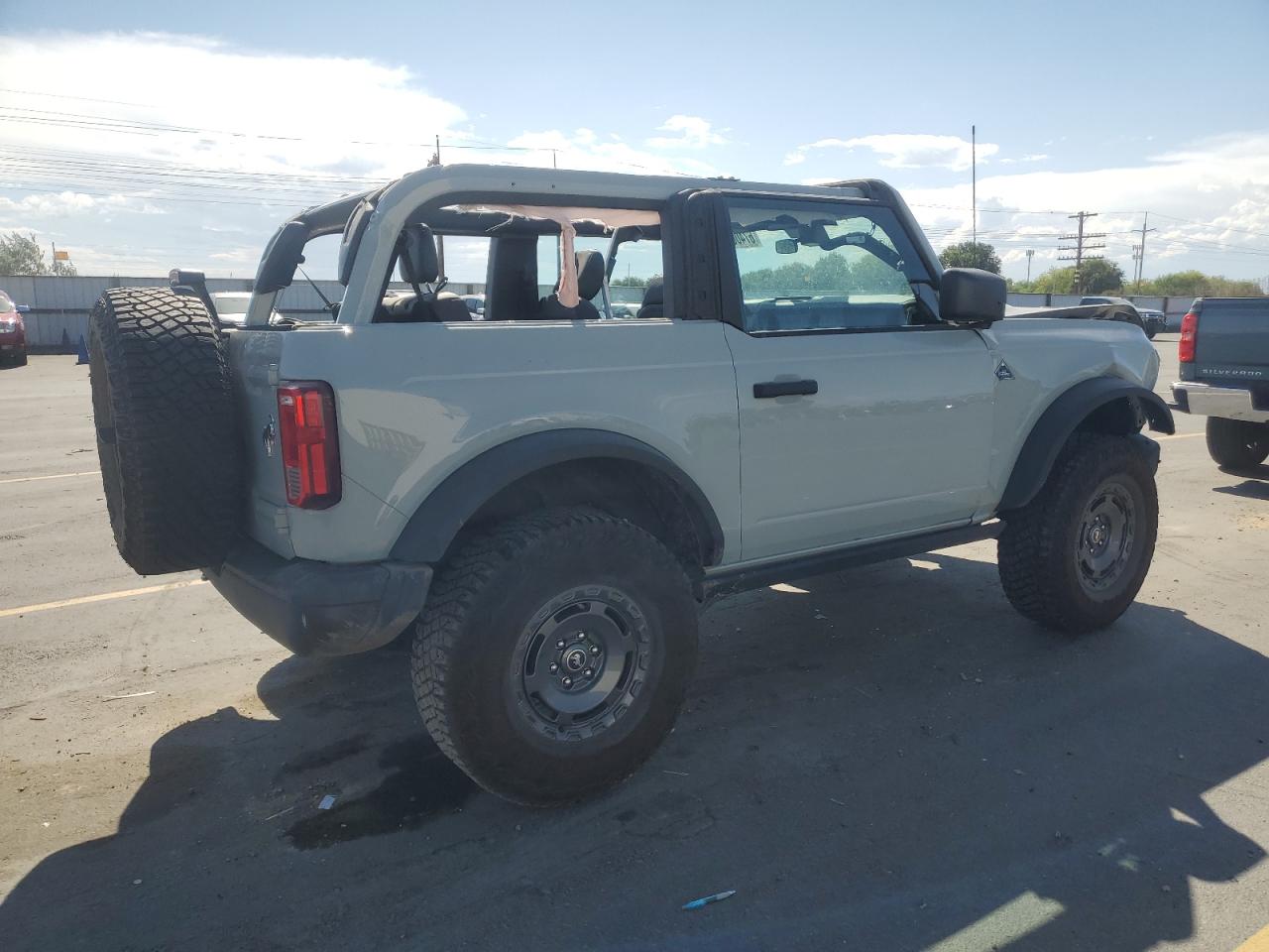 FORD BRONCO BLACK DIAMOND