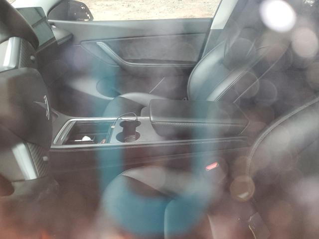 2022 TESLA MODEL Y 7SAYGDEE8NF387449
