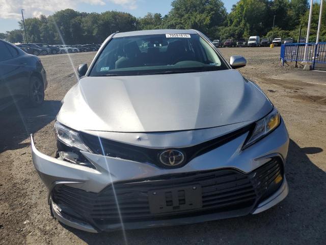 2022 TOYOTA CAMRY LE 4T1C11BK6NU053182
