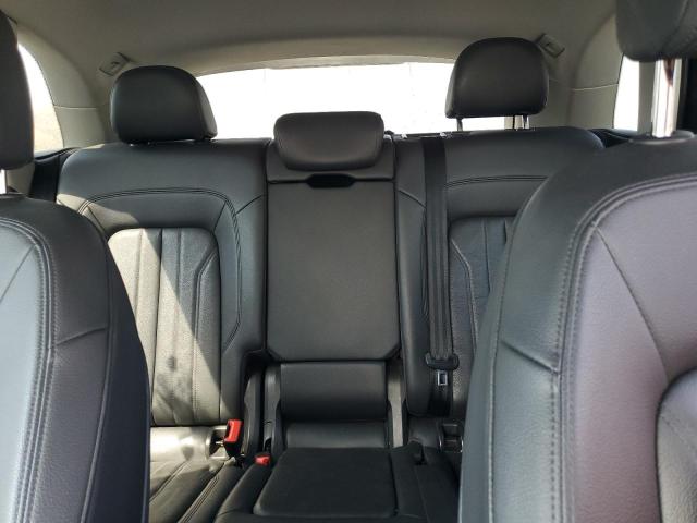 2018 AUDI Q5 PREMIUM WA1ANAFY9J2165618