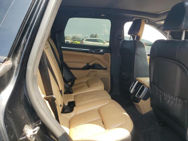 2017 PORSCHE CAYENNE WP1AA2A26HKA86278